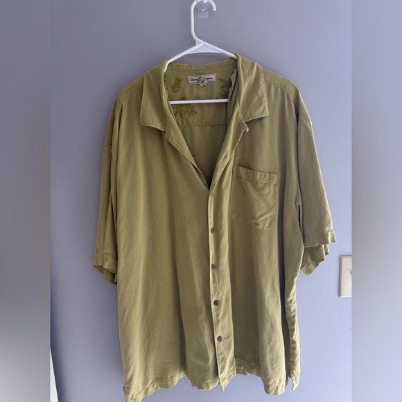 Tommy Bahama Mens Green Button Up SZ XXL 100% Silk Short Sleeve Collared Relaxed - Picture 1 of 9